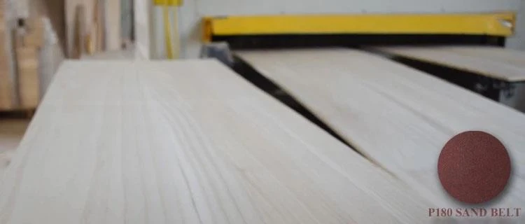 পপলার ড্রয়ারের দিকের স্যান্ডিং