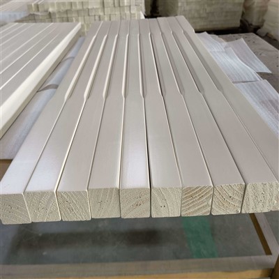 সুপিরিয়র কাঠের সিঁড়ির যন্ত্রাংশ বালাস্টার বা স্পিন্ডল সাজানোর জন্য