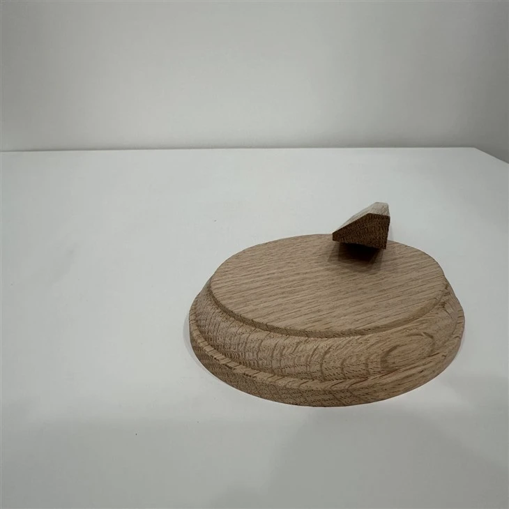 সলিড কাঠ সিঁড়ি অংশ সজ্জা জন্য কাঠ ক্যাপ
