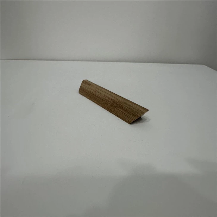 Wood Stair Parts Small Moulding For Stair Decoration